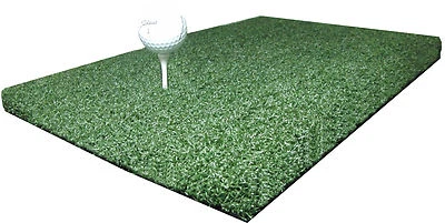 Alfombra de golf de 12" x 24" para astillar campo de prácticas para golpear sostiene una camiseta de madera  Foto 1 de 3