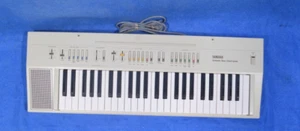 Yamaha PS-20 Synthesizer Portable Keyboard FOR PARTS OR REPAIR NO SOUND - Picture 1 of 13