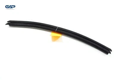 2019 - 2024 CHEVROLET SILVERADO 1500 REAR LEFT DOOR WINDOW WEATHERSTRIP SEAL OEM - Image 1 of 4