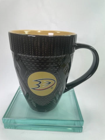 NHL Hockey Anaheim Ducks Sweater Mug Sculpted Relief Logo 16 oz Glaze Cup C66 Cover