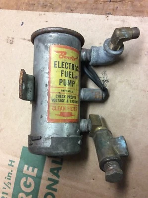 BOMBA DE COMBUSTIBLE ELÉCTRICA BENDIX + ACCESORIOS, FUNCIONA ~ TIERRA NEGATIVA 12 VOLTIOS ~ ELMIRA Foto 1 de 4