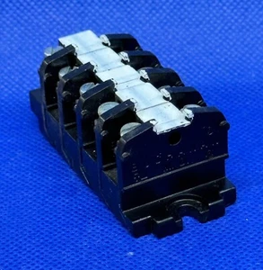 5pc Buchanan 0221=**H D SECTIONAL BLOCK 2 POS 600VAC 35 A Max - Picture 1 of 4