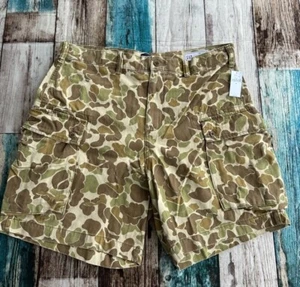 GAP Herrenshorts Größe 33 grün Camouflage Cargo 100 % Baumwolle 8 Zoll Schrittlänge - Bild 1 von 4