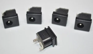 x5 Hosiden HEC0749-01-010 DC Power Plug Jacks 2mm Fits Some Roland Boss Pedals+ - Picture 1 of 5