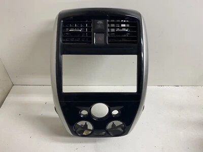 2014-2016 Nissan Versa Hatchback Heater A/C Radio Stereo Climate Bezel Hood Trim - Image 1 of 4