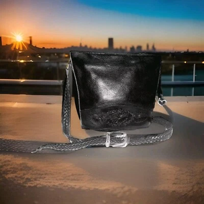 Bolso Bandolera Brighton Cosido a Mano Hippie Cuero Negro Foto 1 de 4