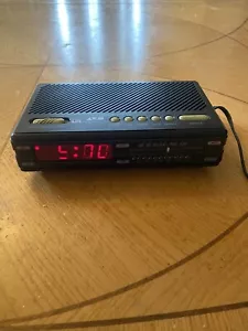 Sears Series LXI Alarm Clock Radio (Model No. 225 23156 050) - Picture 1 of 6