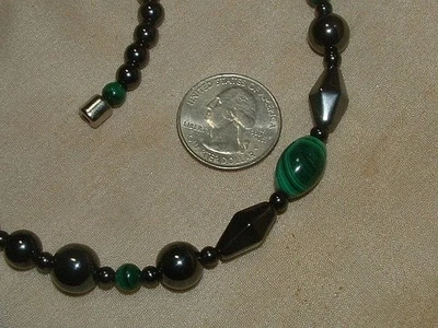 21" MALACHITE MAGNETITE NECKLACE MAGNET CLASP MAGNETIC JEWELRY - Image 1 of 3