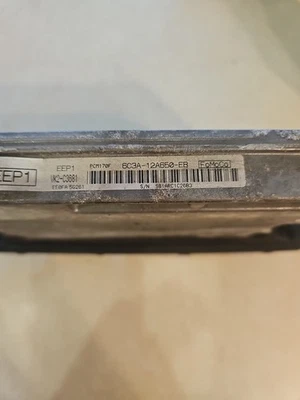 05-06 Ford Truck 5.4L ECM ECU 6C3A-12A650-EB Warranty ****CRACKED SEE PICS **** - Image 1 of 4