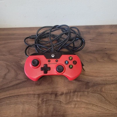 Hyperkin X91 Xbox One / Series X / pc Wired Controller Game Pad retro style 90s - Image 1 of 4