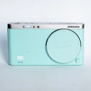 Samsung NX Mini 20.5MP Digital Camera Body ONLY- Mint [000ARE] - Picture 1 of 12