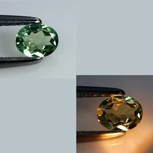 0.34 ct Beautiful Oval Cut (5 x 4 mm) Un-Heated Green Natural Alexandrite - Picture 1 of 3