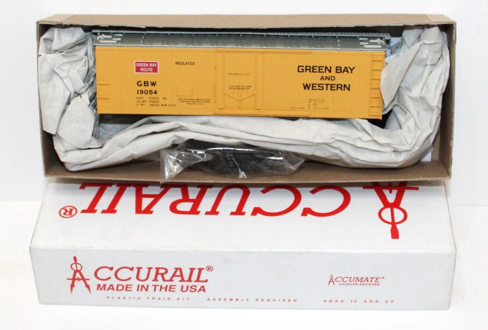 Accurail 8517 HO 40' Steel Reefer Kit GB&W 19054 NIB - Image 1 of 2