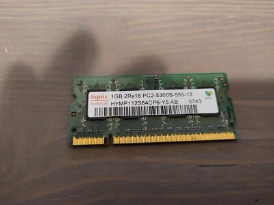RAM SO-DIMM 1GB DDR2 HYNIX HYMP112S64CP6-Y5 AB 1GB 2Rx16 PC2-5300S-555-12 667MHz - Immagine 1 di 2