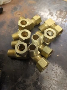 (8) 3/8" Compression Tube x 1/4"npt Brass Elbow - Picture 1 of 1