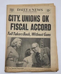 NY Daily News - Unions Fiscal Accord - French Hostage - 1977 - KOMPLETTE ZEITUNG - Bild 1 von 6