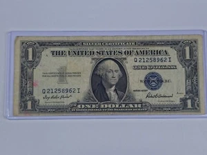 Silver Certificate Dollar 1935F - Picture 1 of 5