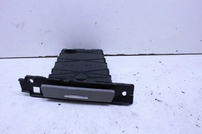 2006-2013 BMW 328i 330i 335i M3 Cup Holder Right OEM Used - Изображение 1 из 4