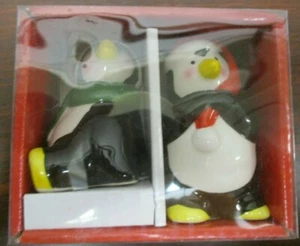 Pfaltzgraff Collectibles Penguin Pals, 2 Piece Salt & Pepper Shakers, MIB - Picture 1 of 5
