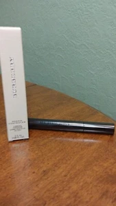 Burberry Sheer Luminous Concealer No.04 Sandy Beige 0.08oz NIB - Picture 1 of 7