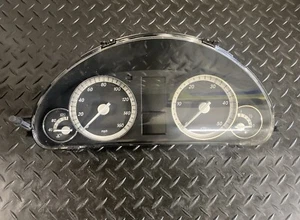 Mercedes Benz C-Klasse Tacho Kombiinstrument A2035404248 #3 Bj 2005 - Bild 1 von 5