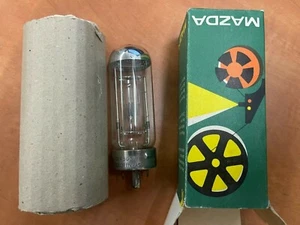 Lampe De Projection Mazda 125 V 500 W, Culot G17Q-7, REF/ 650B. - Imagen 1 de 4