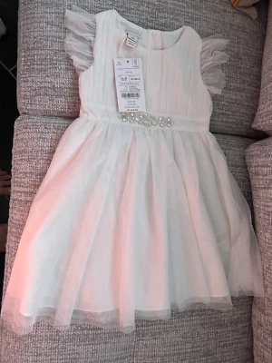 Monsoon Girls Ivory Penelope Party Dress 12-18 Months New £28 - Image 1 of 2