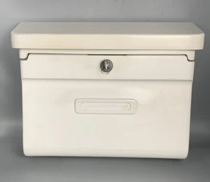 Briefkasten Wandbriefkasten m. Schlüssel; Burgwächter; Kunststoff; Bremen 885 - Bild 1 von 5
