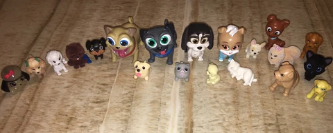 Disney Junior Puppy Dog Pals Lot Figures 4 Plus 16 More Dogs And Cats! Cover