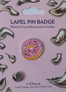 PINK DONUTS Lapel Pin Badge. novelty Metal and Enamel. ref 337 - Picture 1 of 3