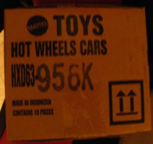 HOT WHEELS 2025 POP CULTURE HXD63-956 K FACTORY SEALED CASE 10 PIECES 1/64 SCALE - Picture 1 of 3