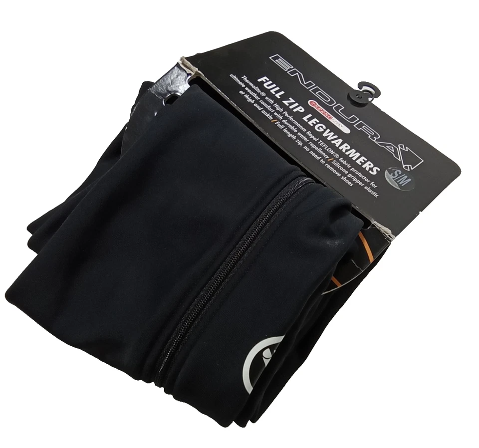 Endura Men's Full Zip Leg Warmers Size S-M Black Thermolite Repels Water New F1 - Image 1 of 4