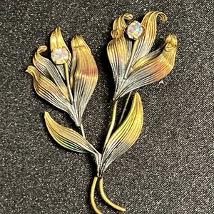 Austrian Brooch Pin 2 1/2” Colored Metal Leaves With Pronged Aurora B. Stones - Picture 1 of 13