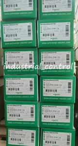 1 PIEZA Nuevo Genuino BCH2LD0433CF5C Servomotor En Caja Envío Acelerado - Imagen 1 de 1