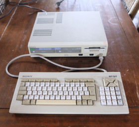 Sony HB F700D MSX2 Computer Bundle