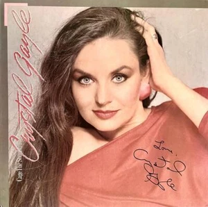 CRYSTAL GALE HAND SIGNED AUTOGRAPH LP ALBUM "CAGE THE SONGBIRD" - Picture 1 of 3
