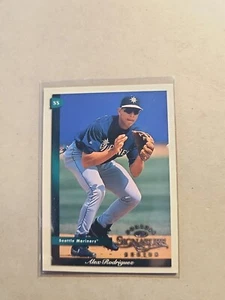 1998 Donruss Signature #37 Alex Rodriguez Baseball Card 1102N - Picture 1 of 2