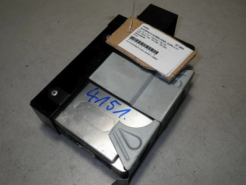 CENTRALINA Ford Scorpio II (GNR) Combi 2.3i 16V (Y5A(SEFI)) 96GP12A650CD - Immagine 1 di 1