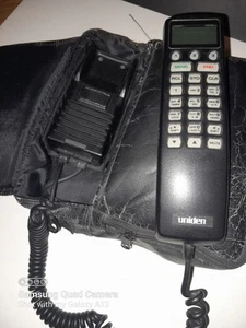 Vintage Uniden Mobile Brick Car Cell Phone w/ Case Used (not tested) - Photo 1 sur 15