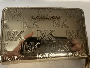 Michael Kors Jet Set PALE GOLD Small Zip Around Logo WALLET/Card Case - Picture 1 of 5
