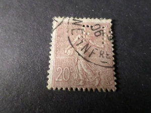 Francia 1903, Sello Clásico 131, Sembradora, Desvalorizado Perforado, Perfin - Imagen 1 de 2