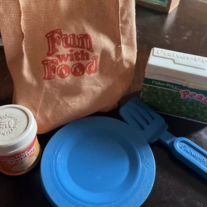 Fisher Price Fun With Food Lot Peas Plates Spatula Pudding Vintage Collection - Picture 1 of 13