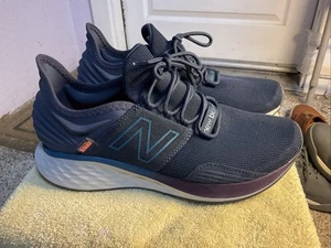 New Balance Fresh Foam Roav Men's Sneaker Size 9.5 Blue - Picture 1 of 7
