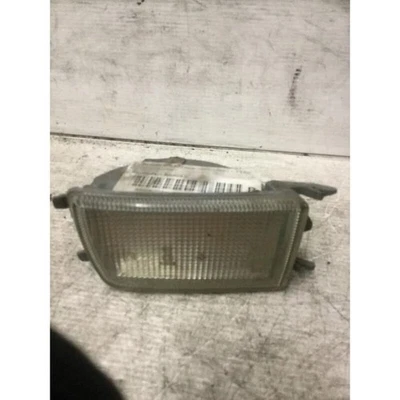 FARO DERECHO PARA VOLKSWAGEN GOLF SERIE 3A -BERL.-CABRIO (92-98) 1,4 BER. 1992 Foto 1 de 4