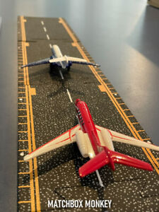 Airplane Runway Connectible Foam Pieces for Model Diecast Planes Helipad Airport