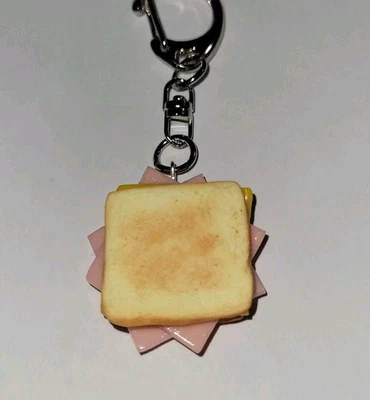 Llavero Jamón y Queso a la Parrilla Plateado Sandwich Queso Deli Fob  Foto 1 de 4