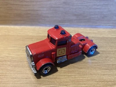 Matchbox Convoy CY-13 Peterbilt  Cab Truck ONLY - Red — 第 1/4 张图片