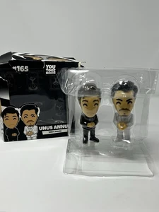 Youtooz Unus Annus Duo #165 Vinyl Figures – Damaged Box, Sticker Intact - Picture 1 of 6