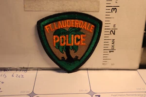 police patch  FT LAUDERDALE  POLICE FLORIDA DARKER BACKGROUND - Picture 1 of 1