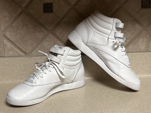 Las mejores ofertas en Top Alto De Cuero Reebok Classics Zapatos deportivos  para mujeres | eBay